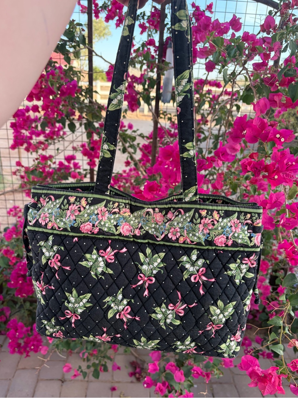Very Bradley Quilted Floral Tote Bag in Black and Pink